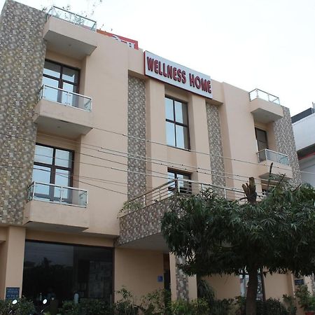 Wellness Home Lucknow Zewnętrze zdjęcie