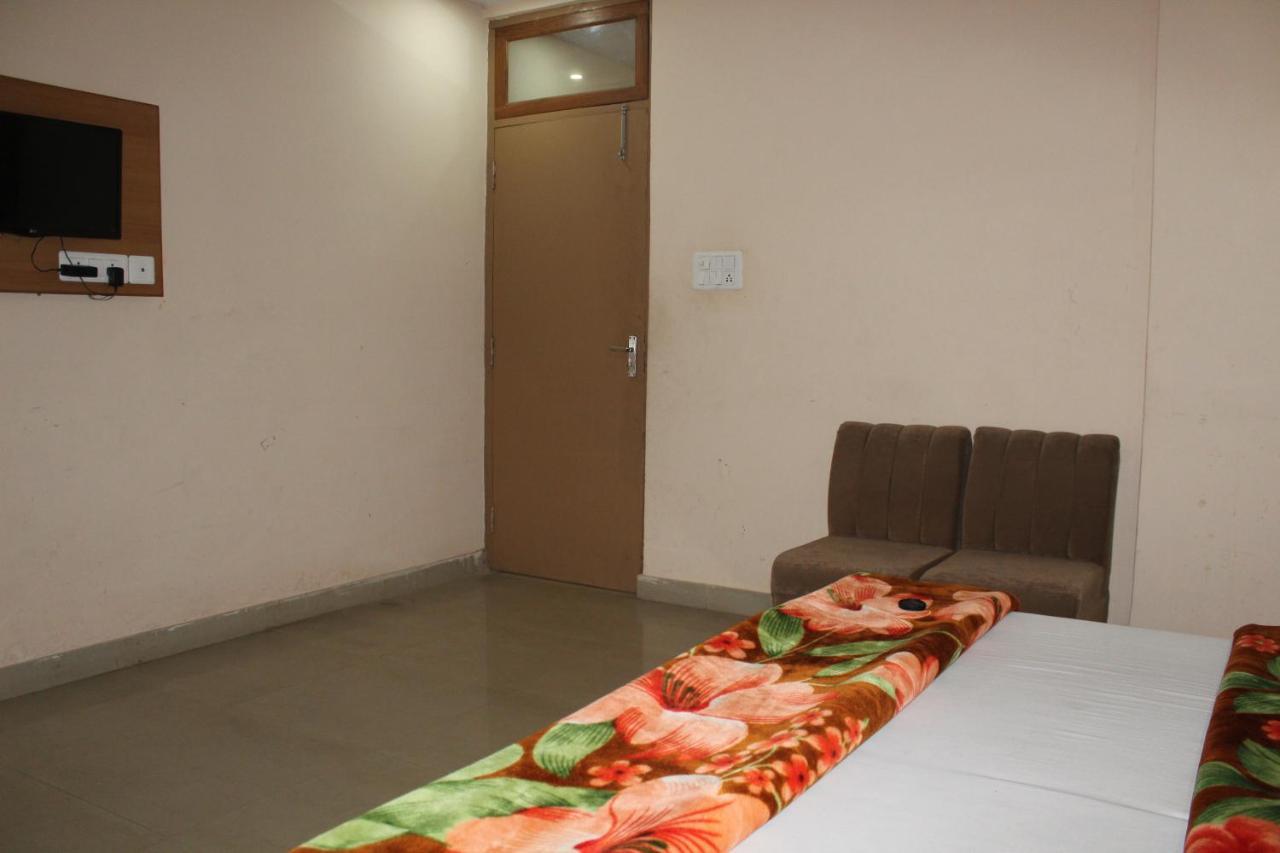 Wellness Home Lucknow Zewnętrze zdjęcie