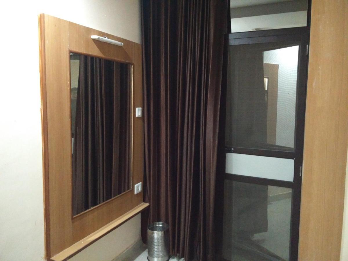 Wellness Home Lucknow Zewnętrze zdjęcie